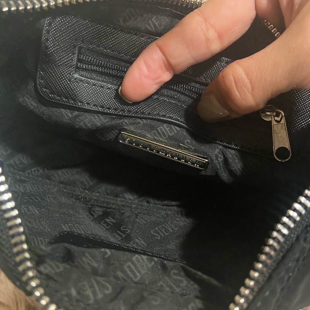 Crossbody purse